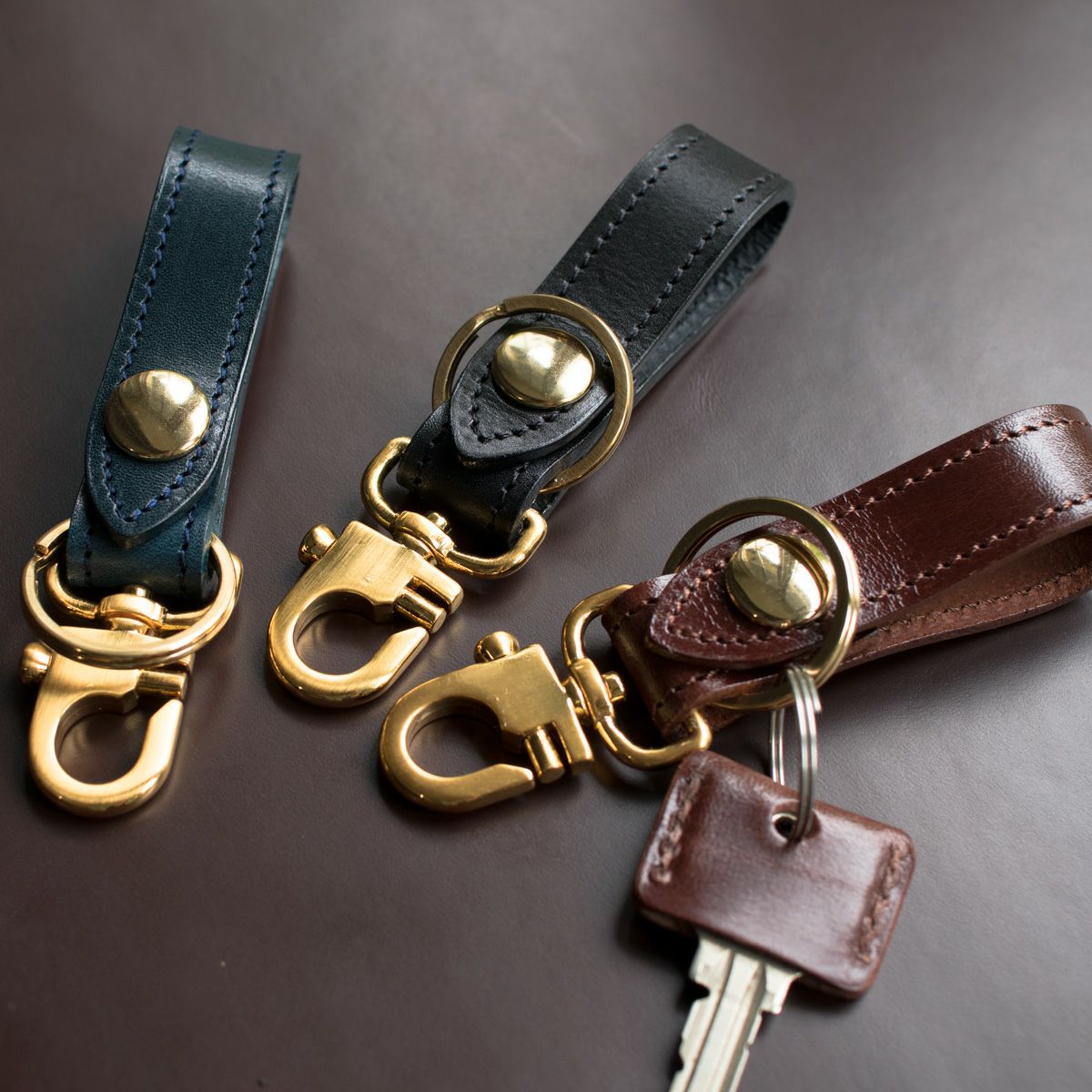ベルトループキーホルダー 本革 姫路レザー 名入れ可 Tps-002
