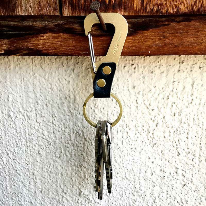 ブラック使用イメージ